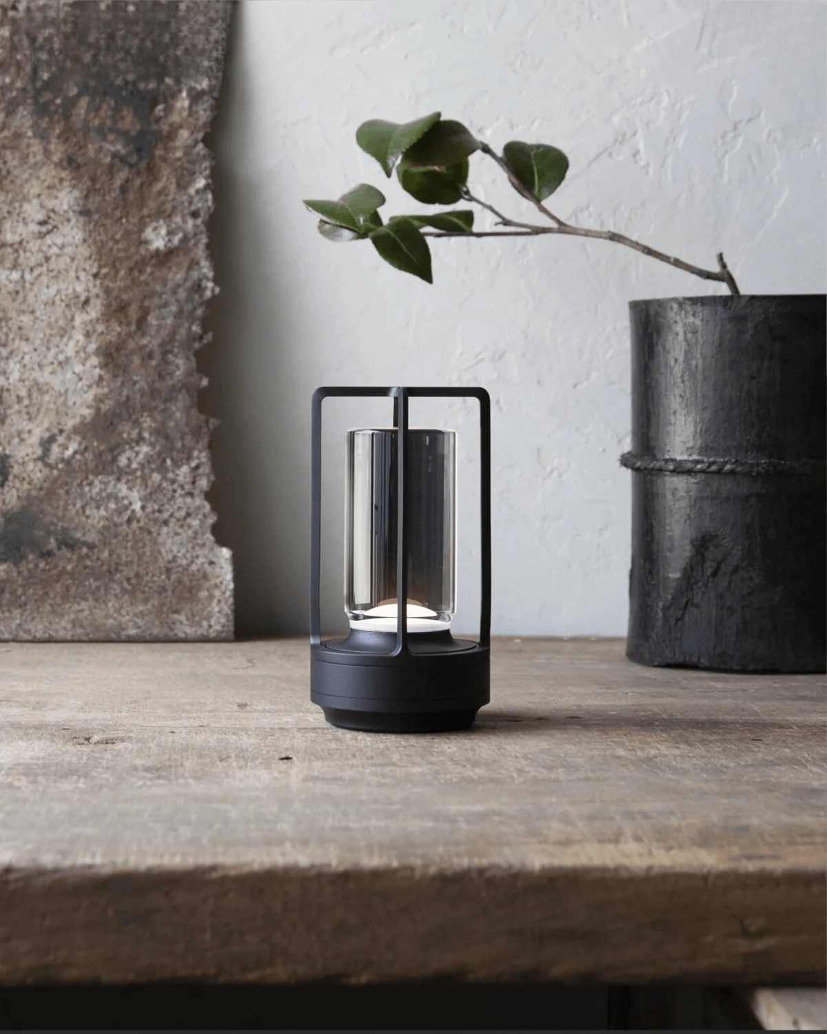 Wireless Rechargeable Table Lamp — Dimmable 28h Battery LED 12