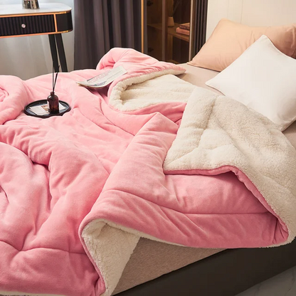 SoftHug Luxury Fleece Blanket — Soft, Warm & Machine Washable 11