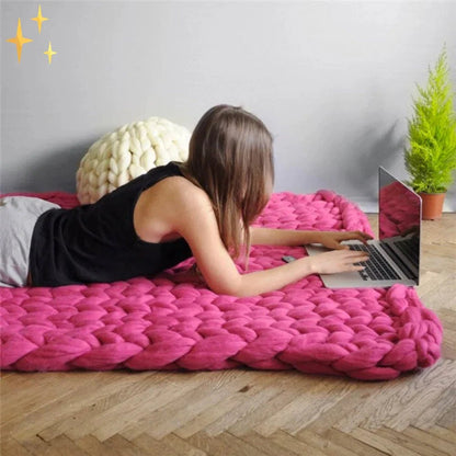 Extra Thick Chunky XL Yarn — Soft DIY Blankets & Cushions 14