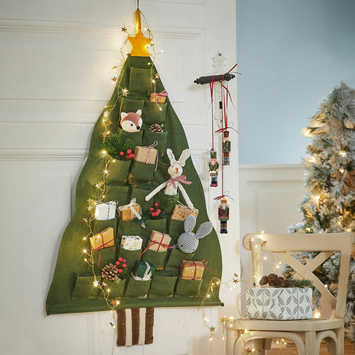 Handwoven Cotton Advent Calendar Tree Shape — 24 Pockets 1