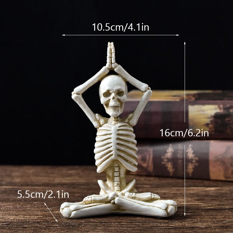 Halloween Resin Figurine — Vintage Black or White Ornament 2