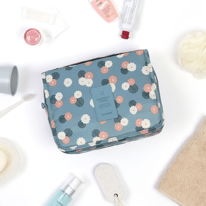 Waterproof Travel Cosmetic Bag with Hook — Beauty Organizer 1
