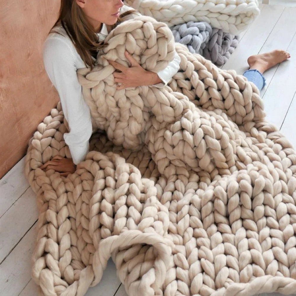 Extra Thick Chunky XL Yarn — Soft DIY Blankets & Cushions 8