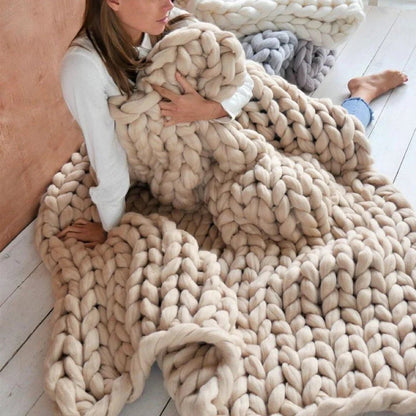 Extra Thick Chunky XL Yarn — Soft DIY Blankets & Cushions 8