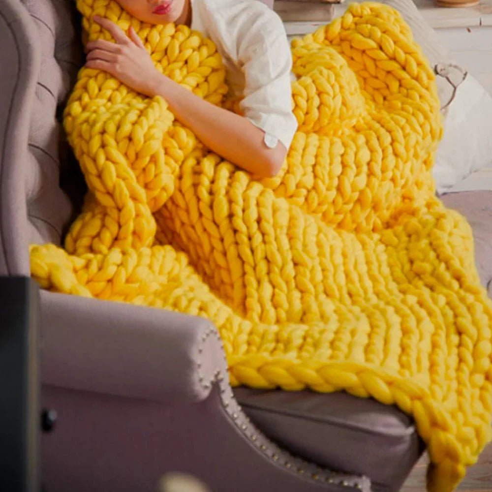 Extra Thick Chunky XL Yarn — Soft DIY Blankets & Cushions 9