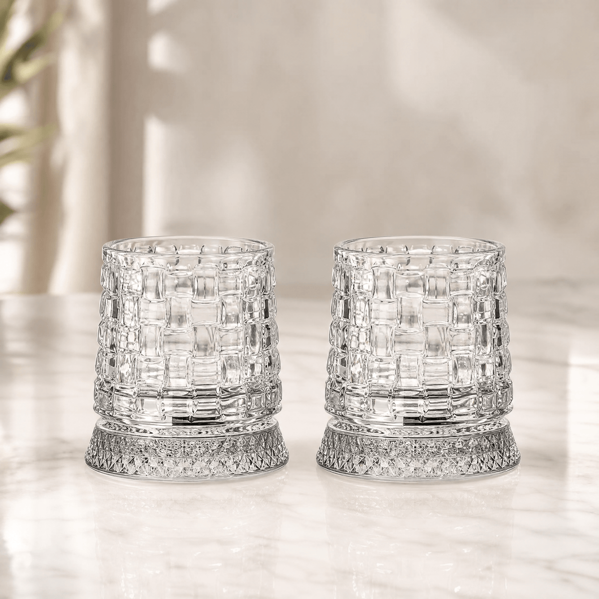 360° Spin Whisky Tumblers – Set of 2 Crystal-Cut Glasses 13
