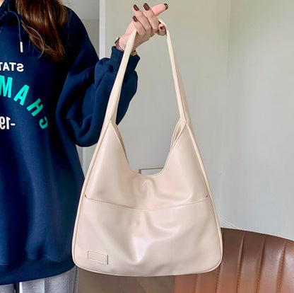Stella Bag — Elegant Vegan Leather Shoulder Bag for Daily Use 6