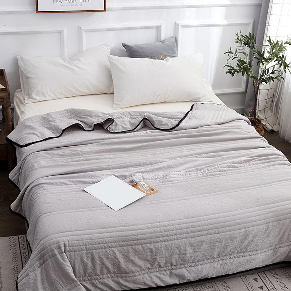EverChill Cooling Hypoallergenic Blanket — Fresh Sleep Comfort 1