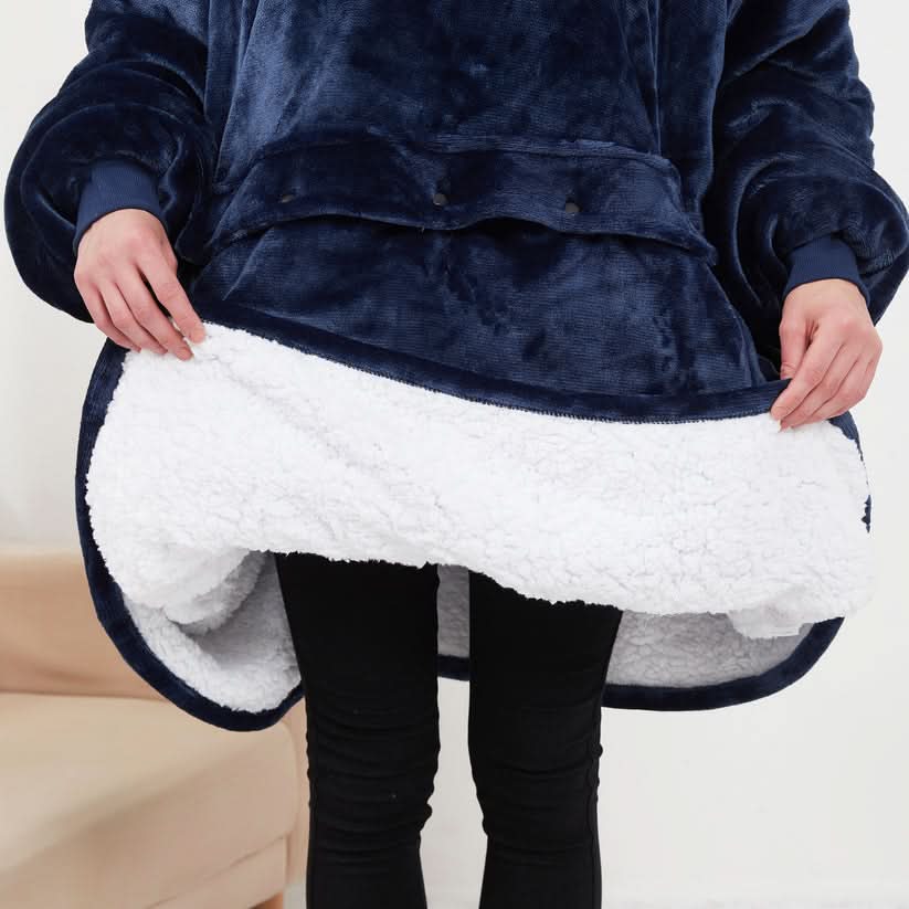 USB Heated Blanket Hoodie — One Size, Soft Fleece Warmth 4