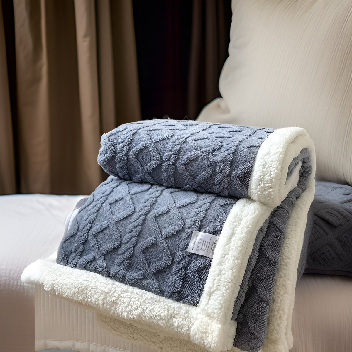 Reversible Fleece Blanket – Soft & Warm Winter Comfort 13