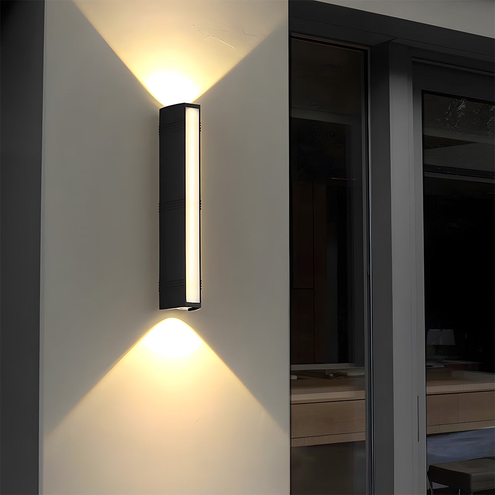 Moderne LED Wandlamp voor Buiten in Zwart Aluminium