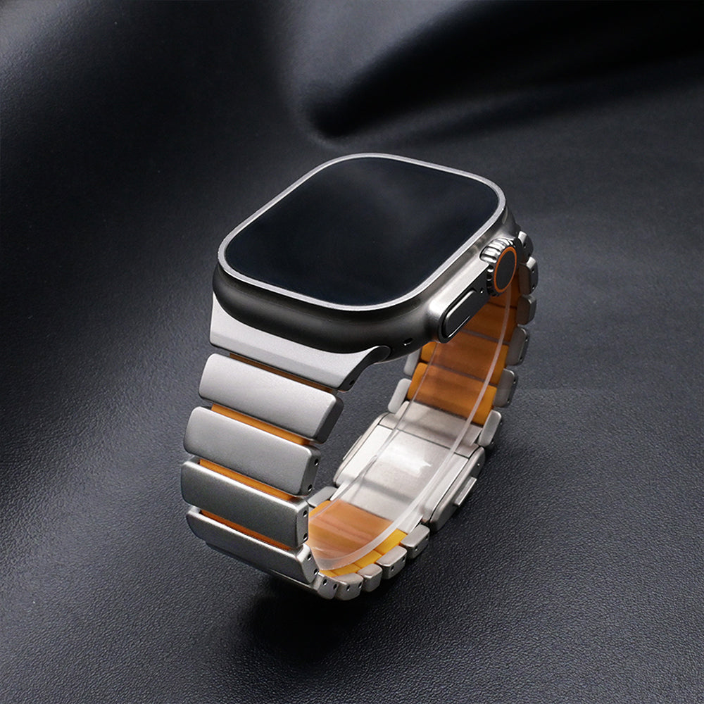 Aurex Titanium Band per Apple Watch con Chiusura Magnetica