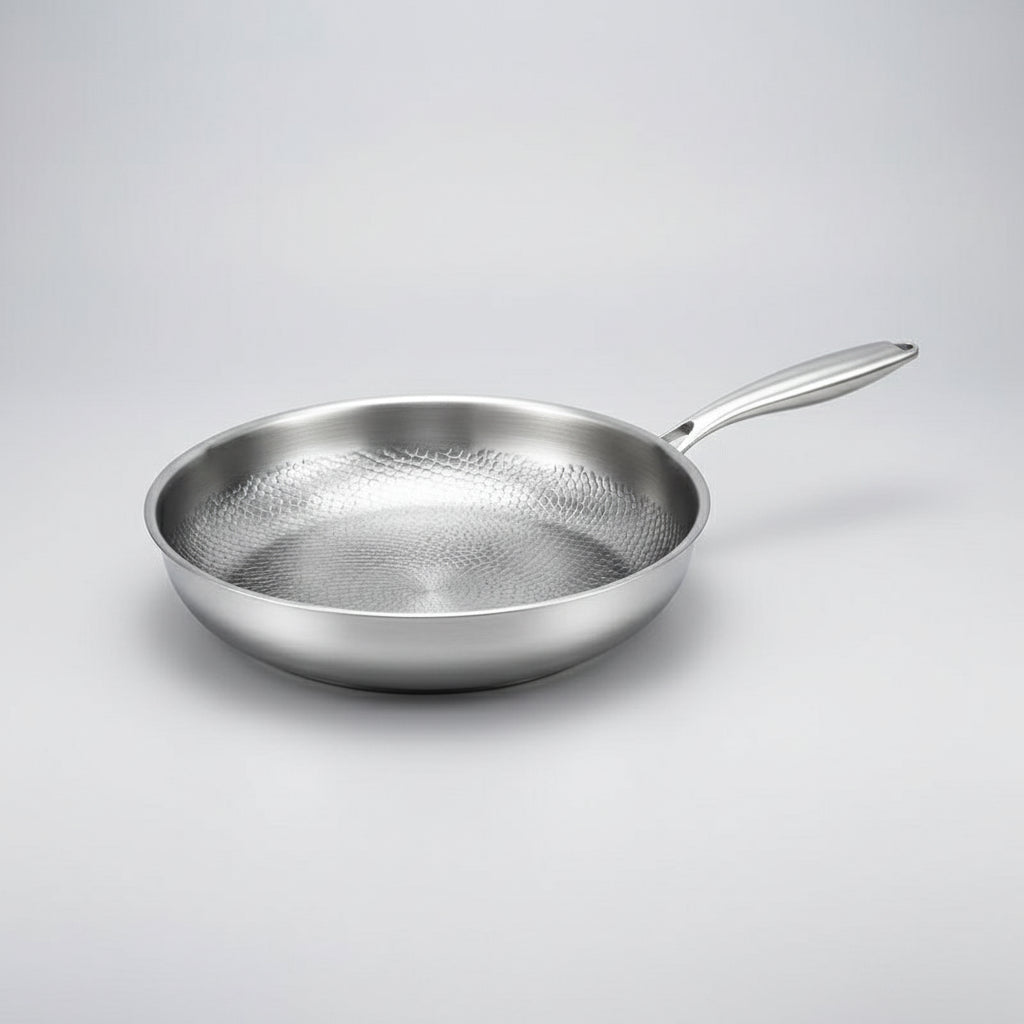 Poêle Martelée Antiadhésive en Titane pour Induction - Parfaite pour Cuisine Professionnelle