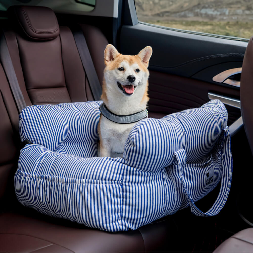 Cuccia Auto per Cani con Fodera Lavabile e Cinture Regolabili