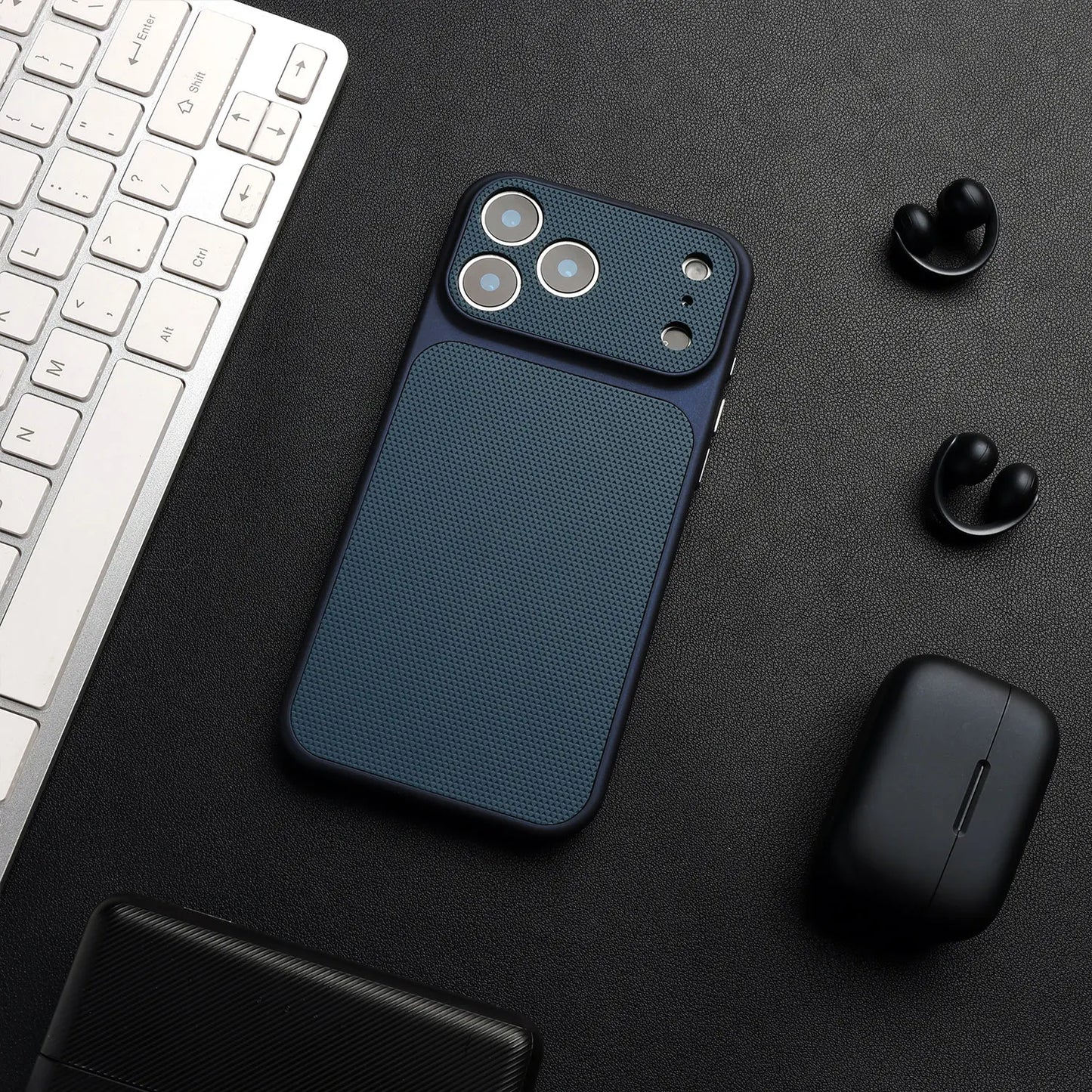 Cover iPhone in Pelle Ibrida con MagSafe e Protezione Obiettivo