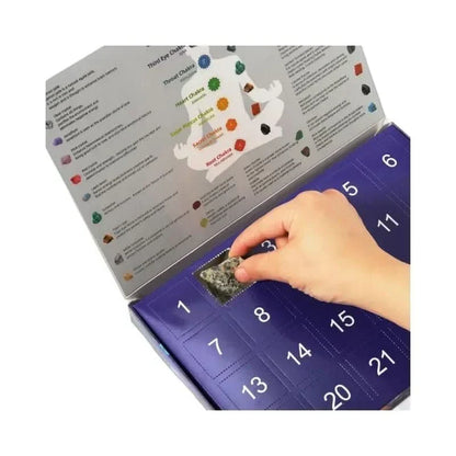 Advent Calendar with 24 Natural Crystals — Kristalljuwelen 4