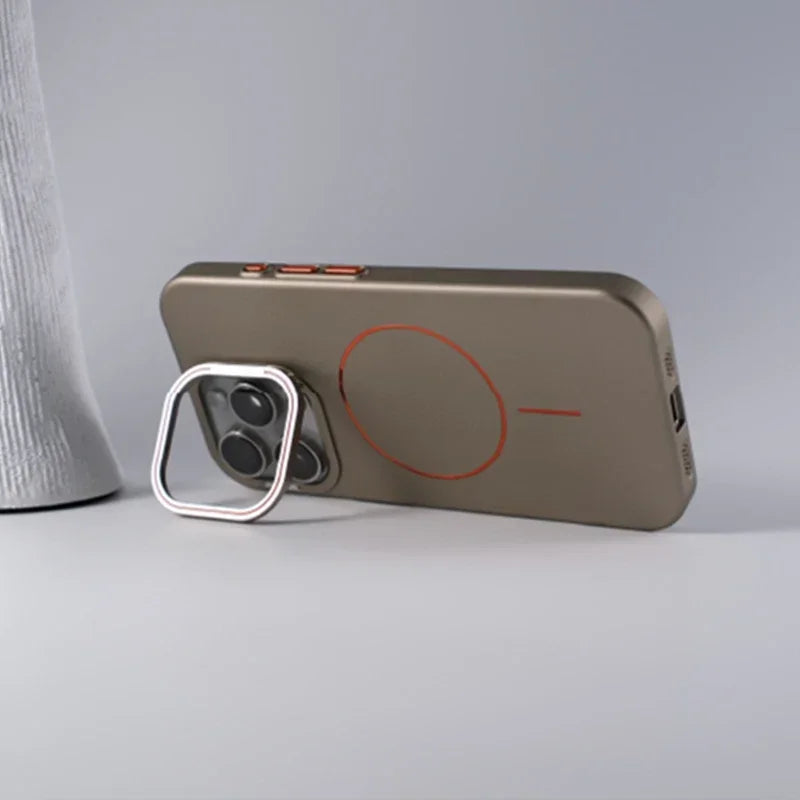 Armor Shield Cover iPhone MagSafe con Stand e Protezione Obiettivo