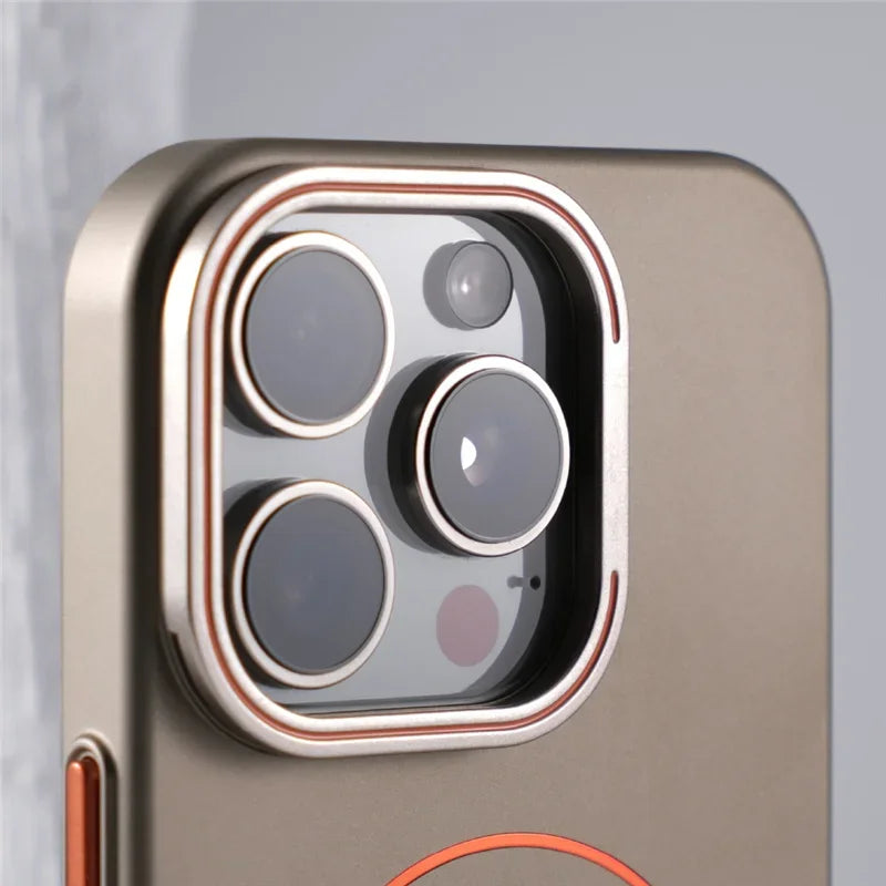 Armor Shield Cover iPhone MagSafe con Stand e Protezione Obiettivo