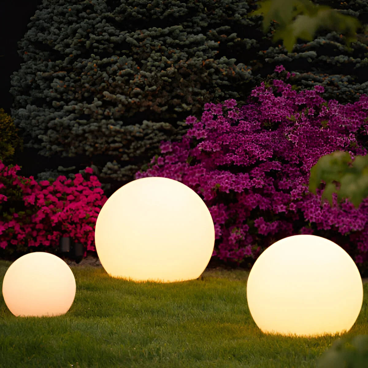 LumiGlobe Color-Changing LED Sphere — Wireless Garden Light 4
