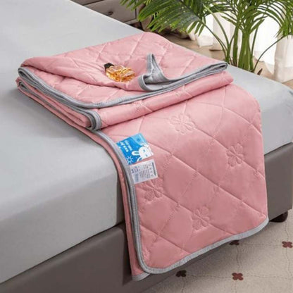 Cooling Breathable Blanket Hypoallergenic — Summer Breeze 6