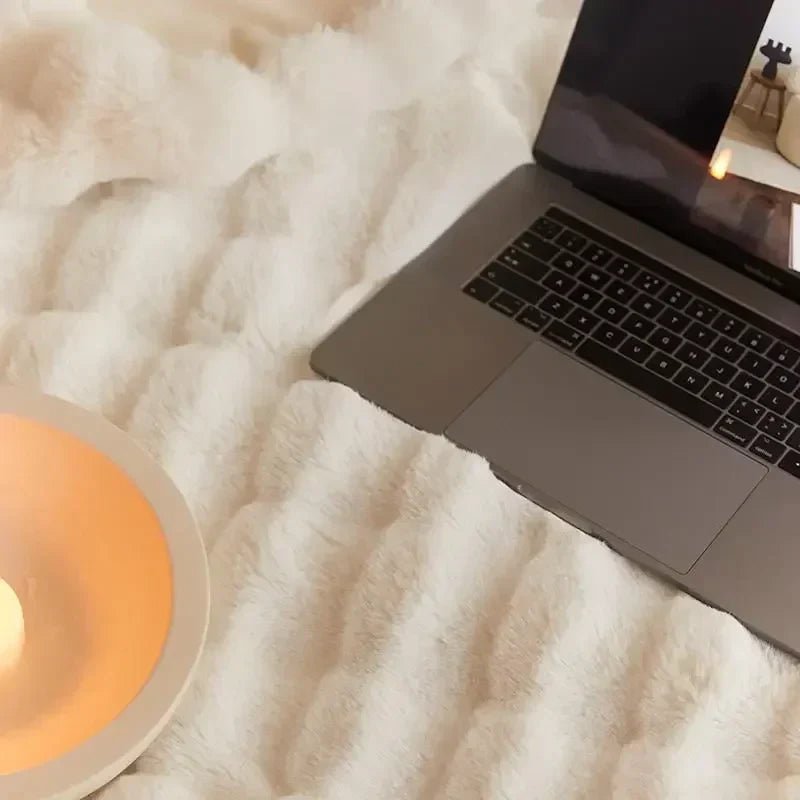 WarmWol Plush Blanket — Soft, Warm & Machine Washable 8