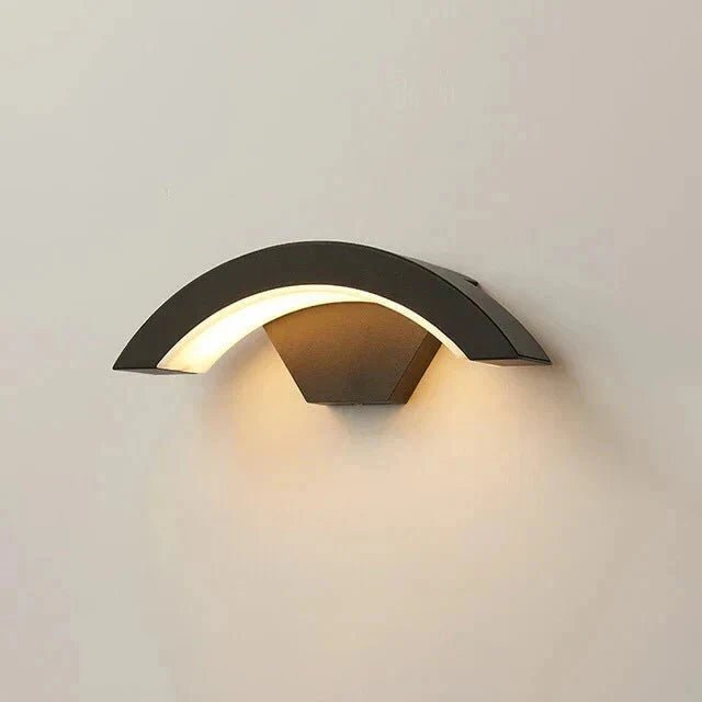 Lampada da Parete LED Curva con Sensore di Movimento Esterno IP65