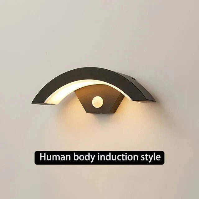 Lampada da Parete LED Curva con Sensore di Movimento Esterno IP65