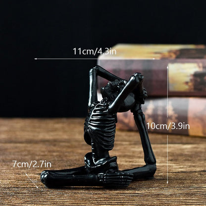 Halloween Resin Figurine — Vintage Black or White Ornament 8