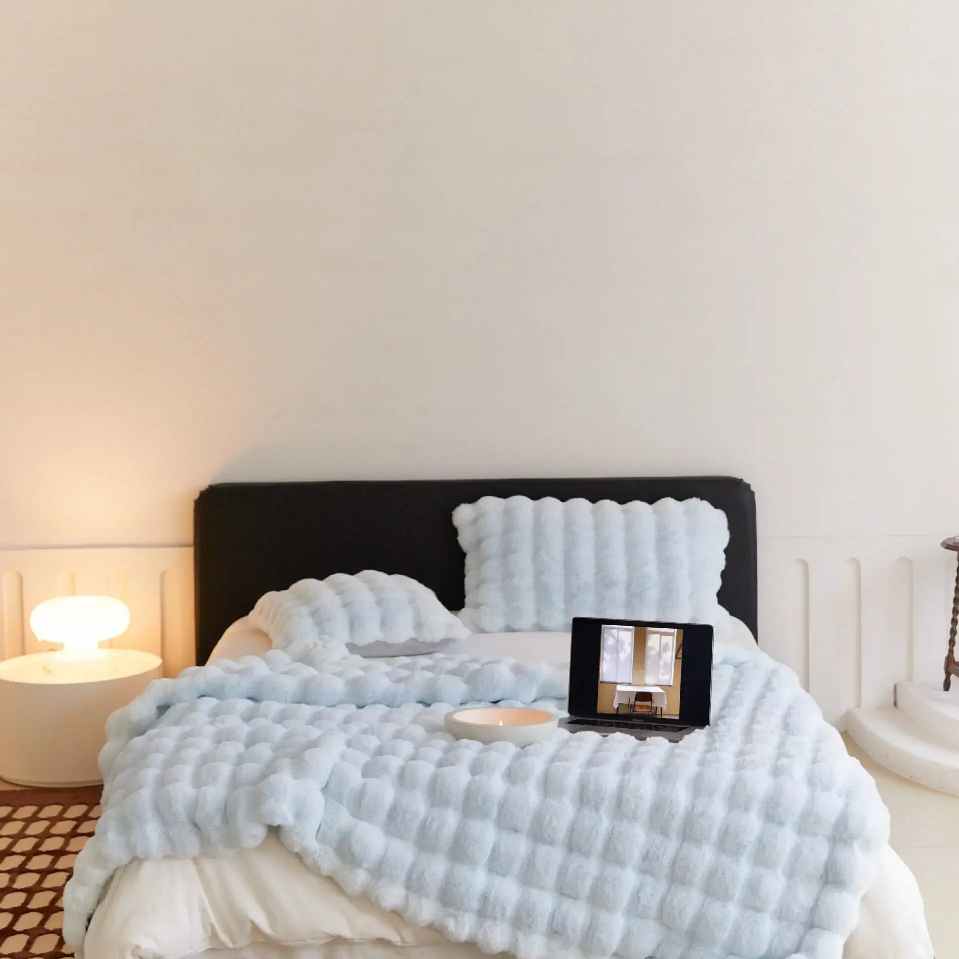 WarmWol Plush Blanket — Soft, Warm & Machine Washable 5