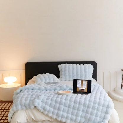 WarmWol Plush Blanket — Soft, Warm & Machine Washable 5