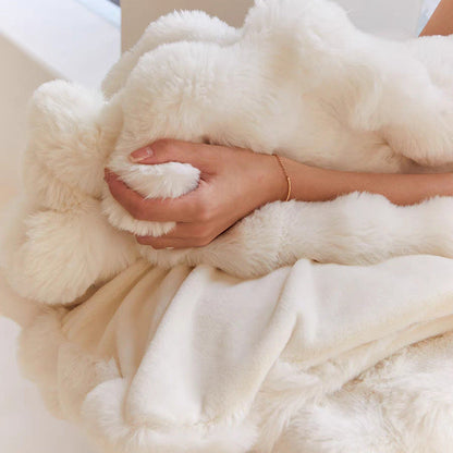 CozyLuxe Ultra-Soft Blanket — Luxurious Warmth 100×160 cm 8