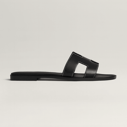 Sandali Bassi in Pelle con Cinturino Cut Out
