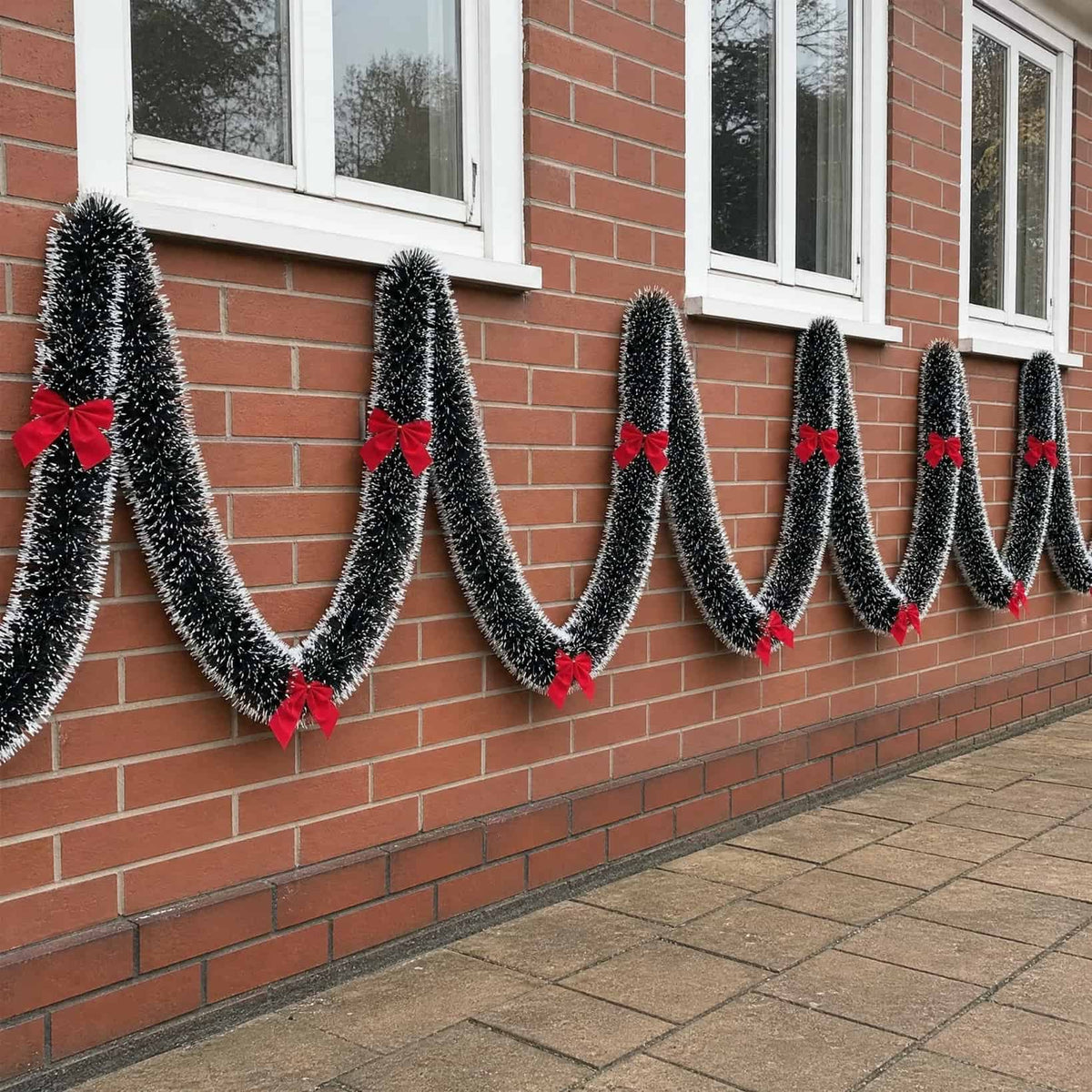 Christmas Tinsel Garland Green 2m with Snow Tips & Bows 2