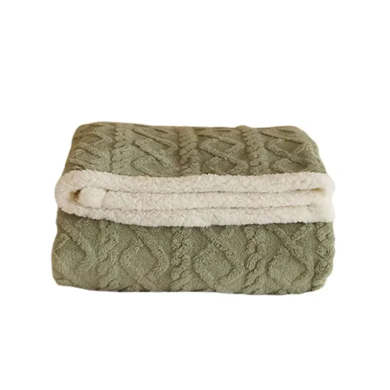 WarmWool Winter Fleece Blanket — Soft Lamb Wool Double-Sided 10