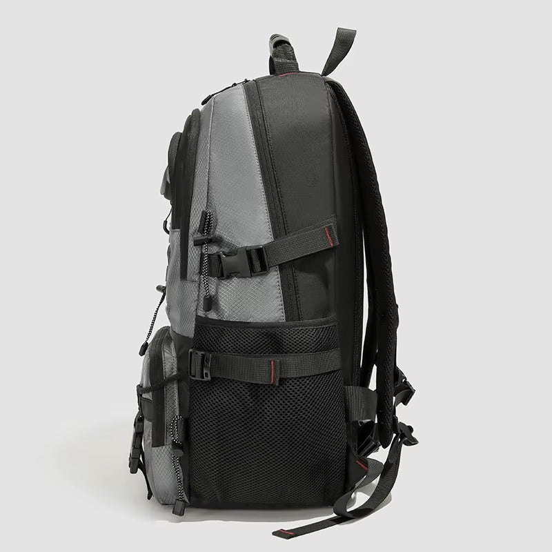 Zaino Trekking Impermeabile 40L Ergonomico Outdoor