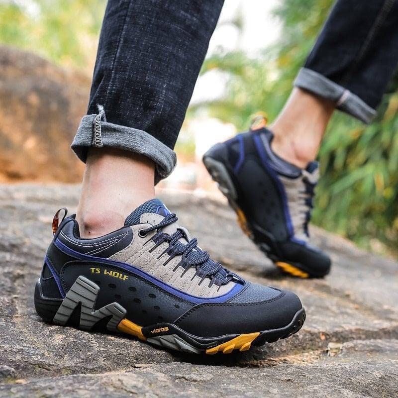 Men's Lightweight Waterproof Hiking Shoes — Lug Sole Trail 1