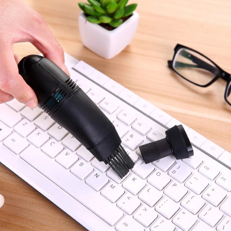 Mini USB Keyboard Vacuum Cleaner — Portable Dust Remover 2