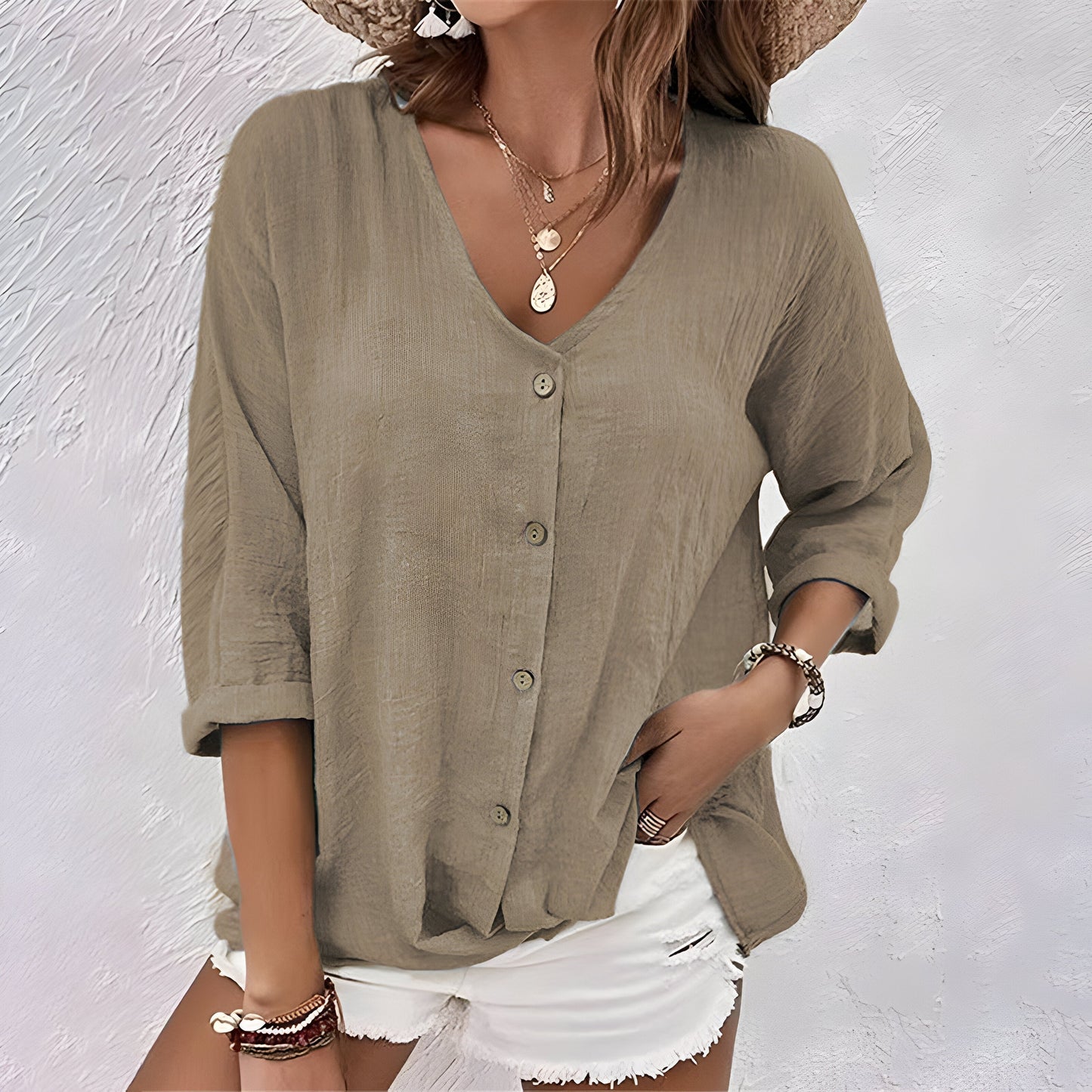 Camicia Donna Relaxed Fit con Scollo a V e Bottoni