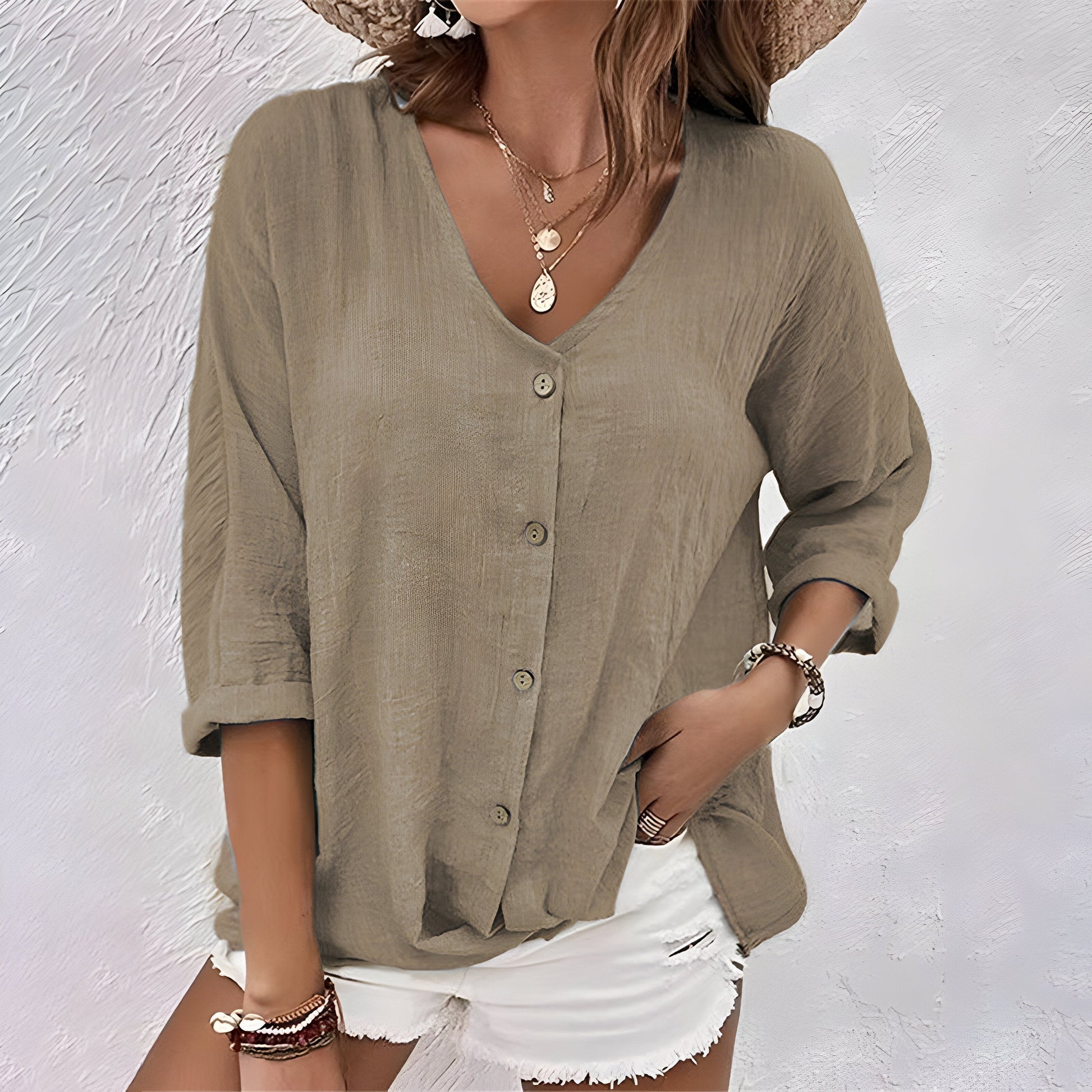 Camicia Donna Relaxed Fit con Scollo a V e Bottoni